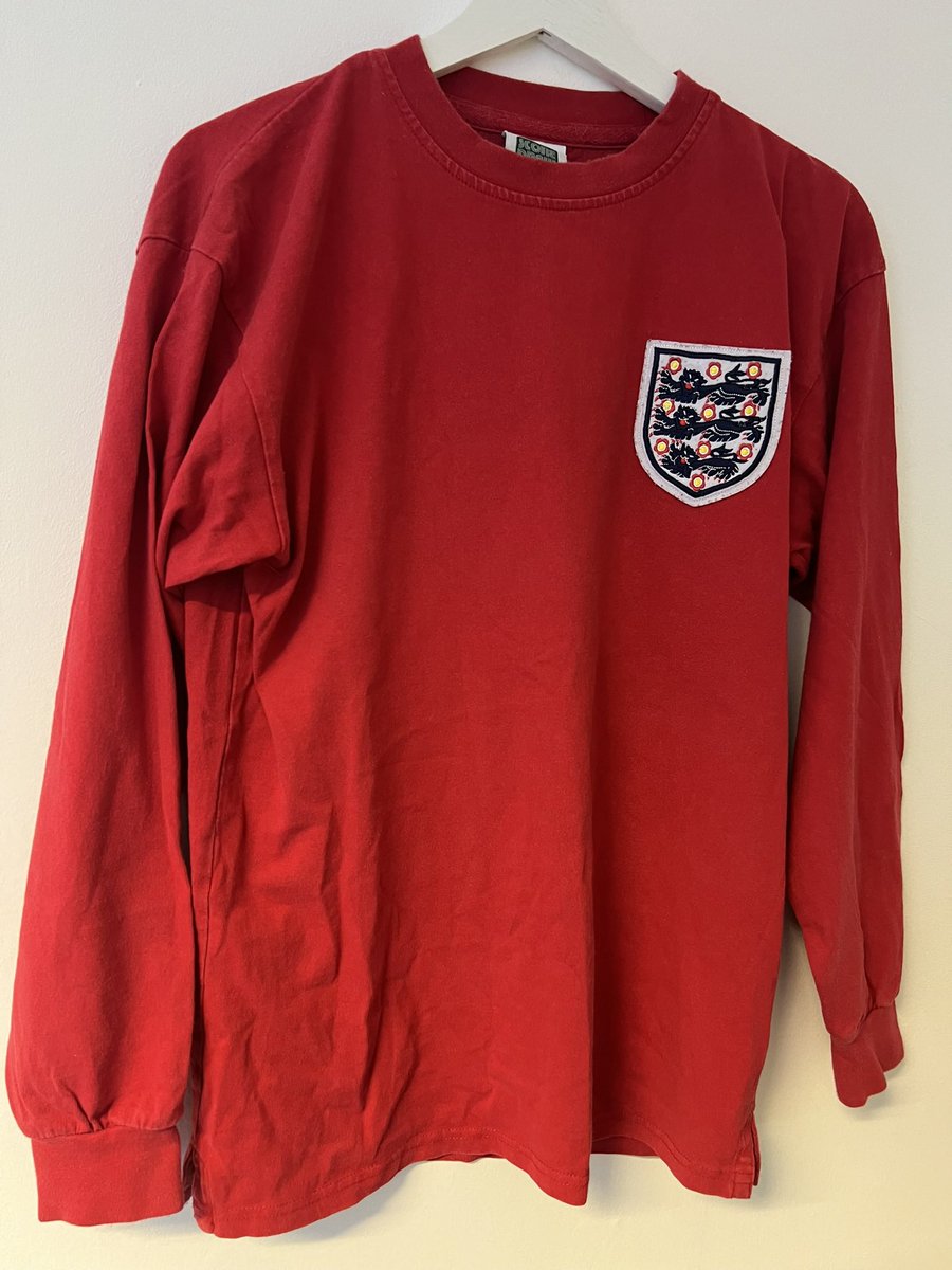 ftballshirtfix's tweet photo. https://t.co/Gz8qOkTqDg