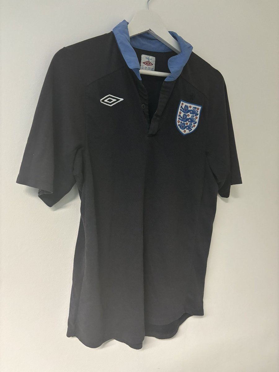 ftballshirtfix's tweet photo. https://t.co/Gz8qOkTqDg