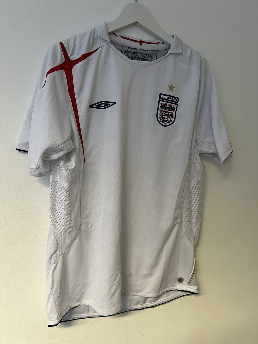 ftballshirtfix's tweet photo. https://t.co/xyGoFommzH