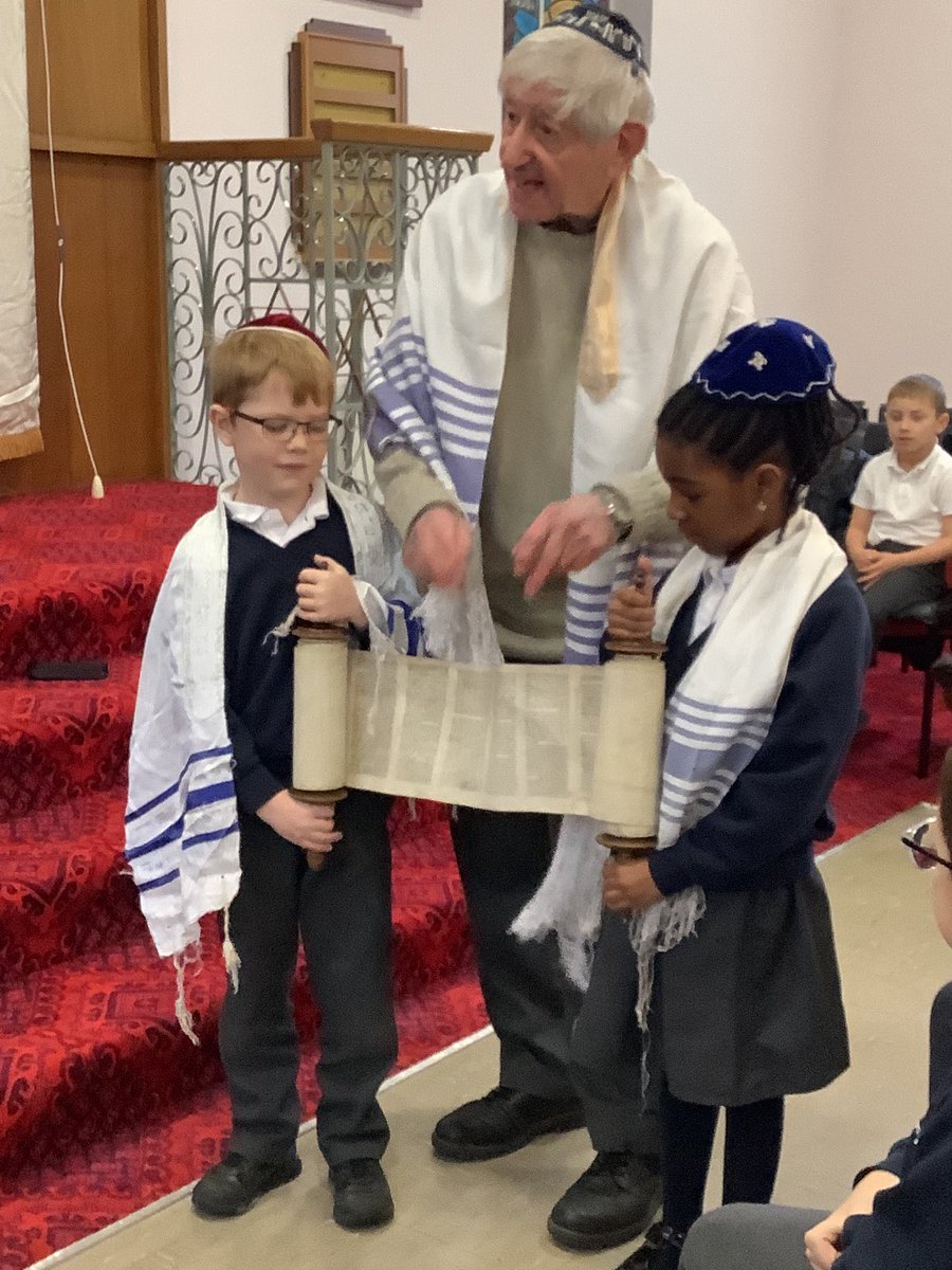 Pineham Barns tweet media