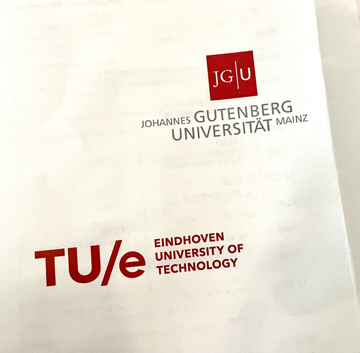 van Hest Lab tweet media