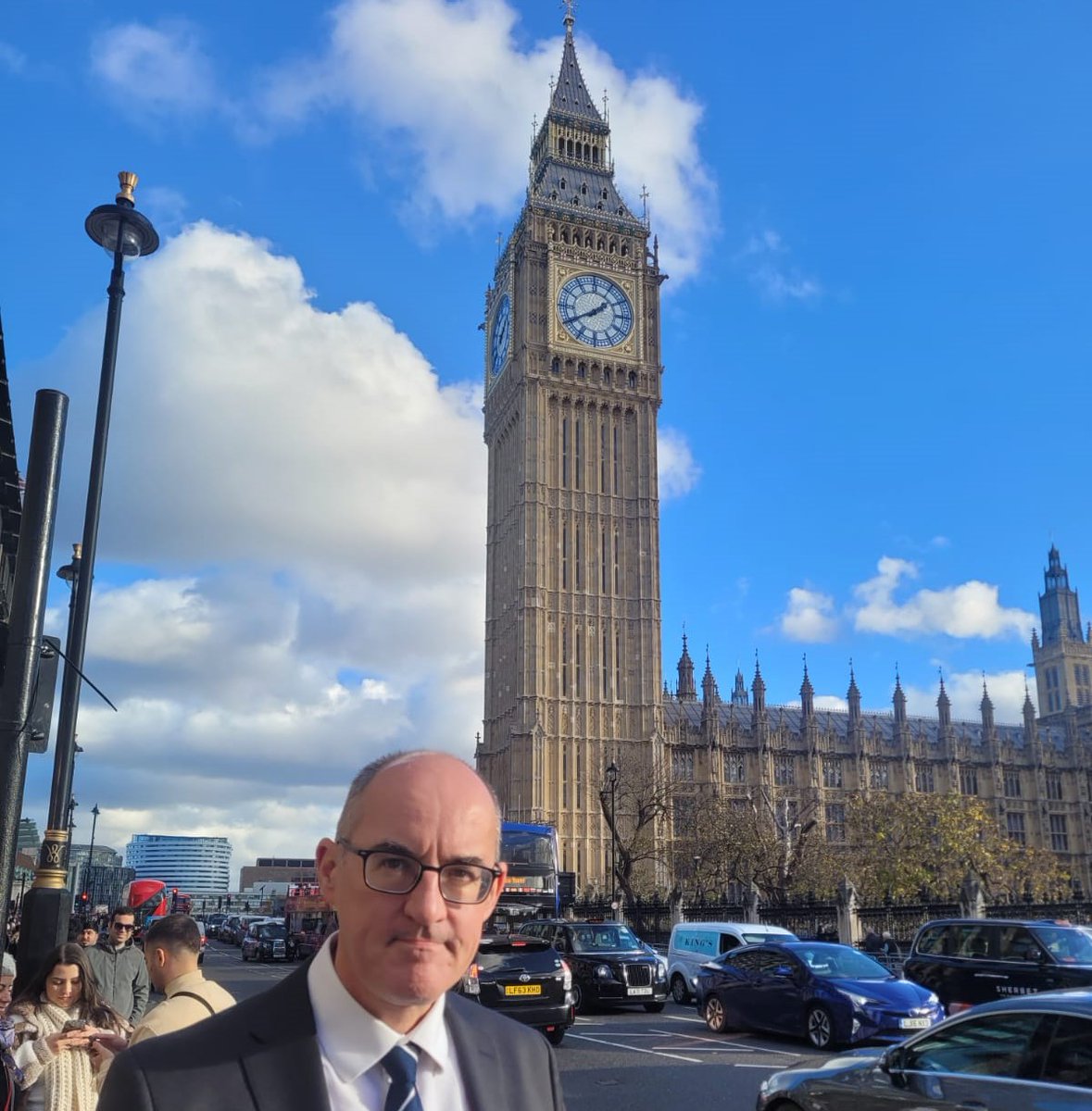 Royal College of Ophthalmologists (@rcophth) on Twitter photo @RCOphthPres is <a href="/EyeHealthVIAPPG/">Eye Health & VI APPG</a> at #HousesofParliament talking about the need to improve #patients’ experience after diagnosis of #eyedisease With <a href="/RNIB/">RNIB</a> <a href="/CollegeOptomUK/">College of Optometrists</a> @TPTgeneral
#RCOphth #influencing @RCOphthPres is <a href="/EyeHealthVIAPPG/">Eye Health & VI APPG</a> at #HousesofParliament talking about the need to improve #patients’ experience after diagnosis of #eyedisease With <a href="/RNIB/">RNIB</a> <a href="/CollegeOptomUK/">College of Optometrists</a> @TPTgeneral
#RCOphth #influencing