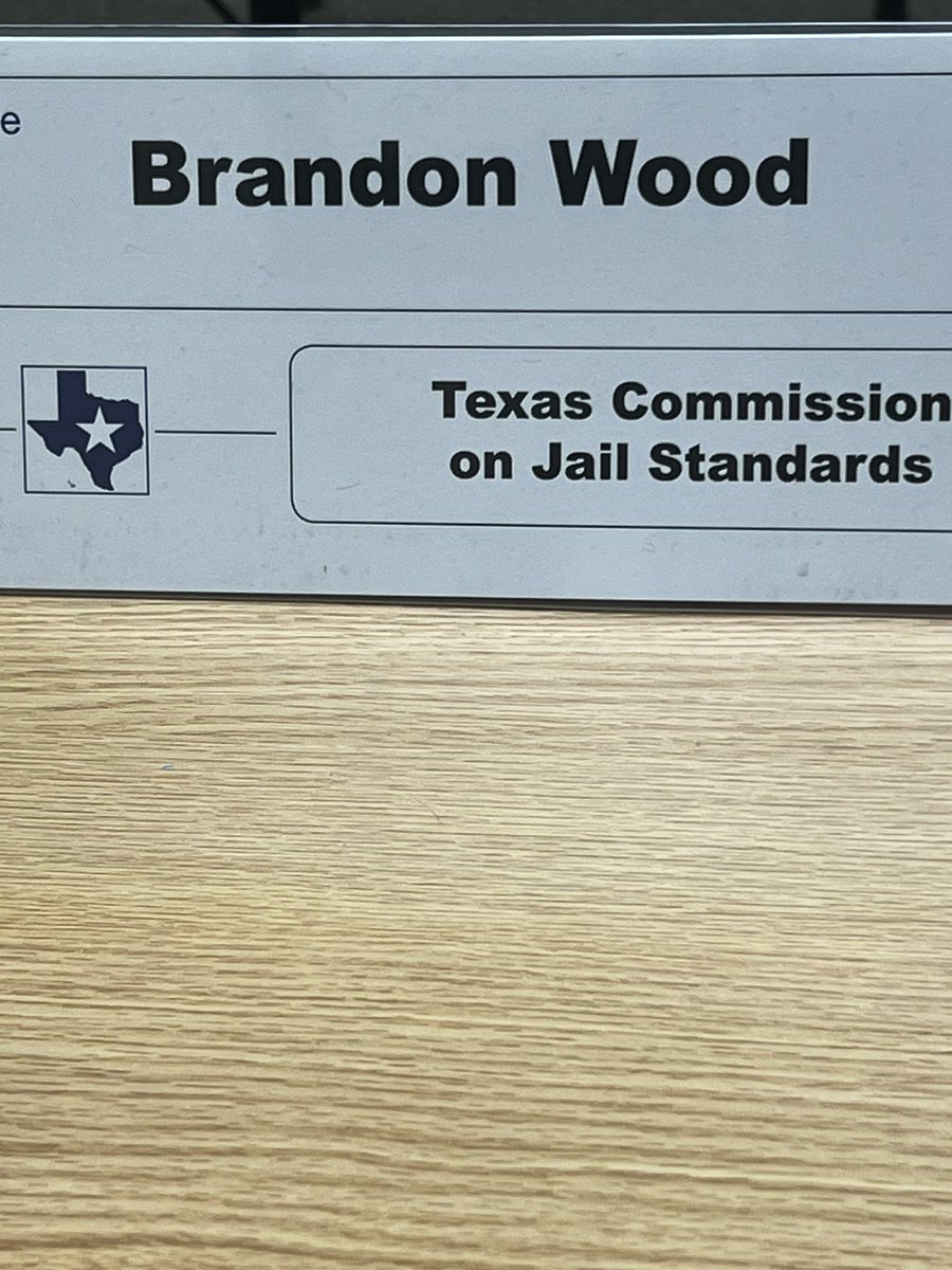 Tx Comm Jail Stand tweet media