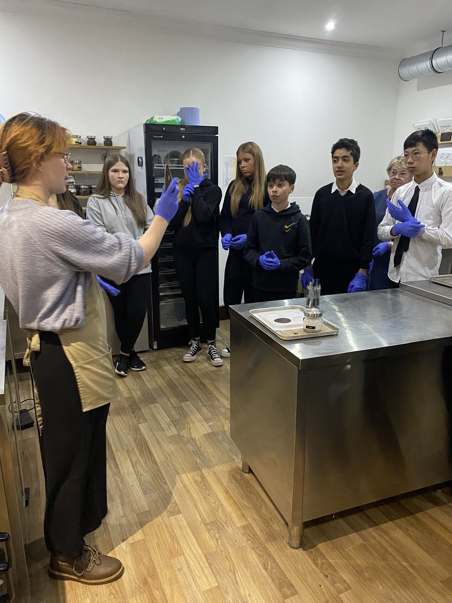 CullinanMiss's tweet photo. S3 Business became Chocolatiers today! Exploring the processes and ethical manufacturing of chocolate. Our added bonus was making our bars to take home! Big thanks to The Chocolatorium Edinburgh for having us and hosting an amazing tour! 🍫 https://t.co/WntfhfcOGX
