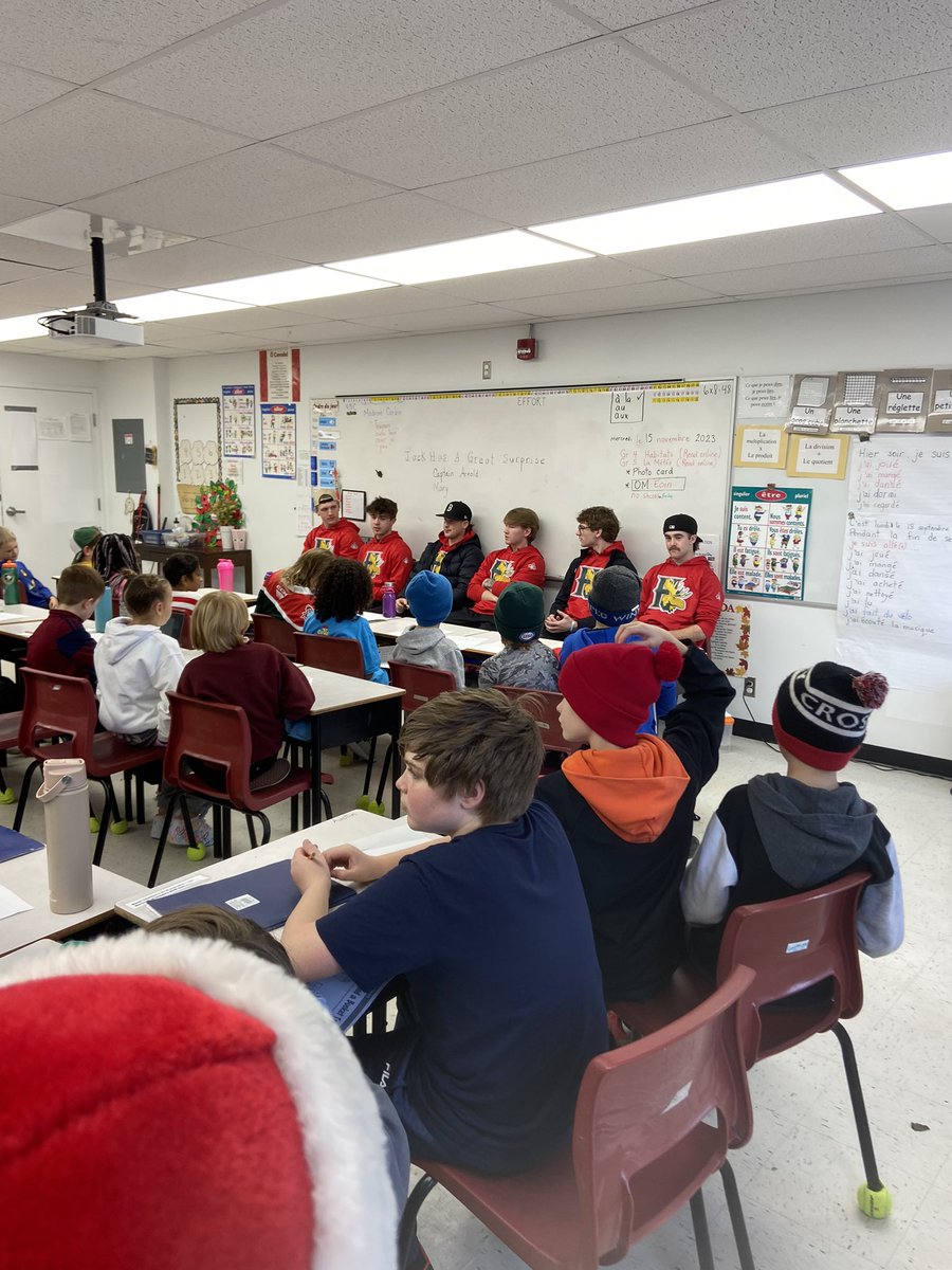 Mme_Ferguson's tweet image. Thanks so much to the @HFXMooseheads for visiting us today! @bltsenior