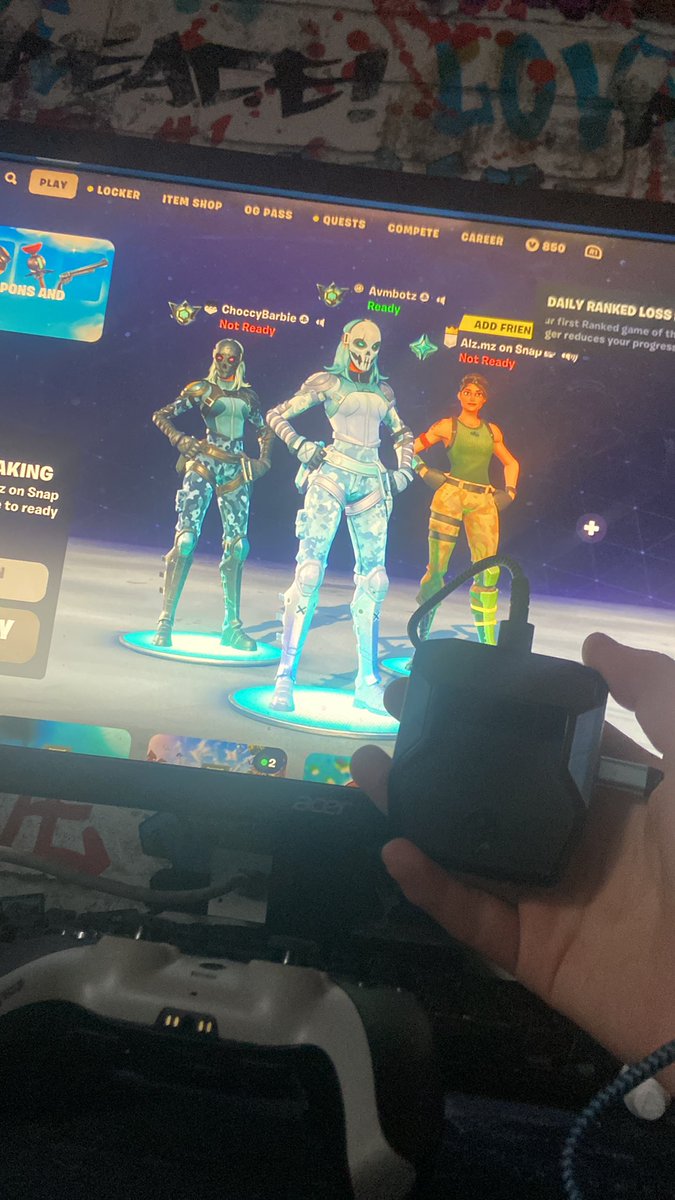 Aimbotz tweet media
