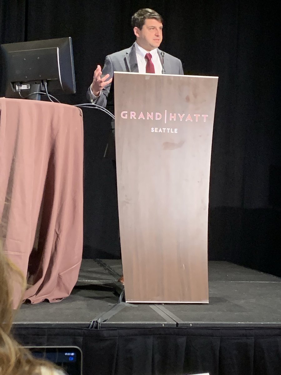 Dr Doug Pfeil presenting Perioperative Pain Mgt at the Mayo-Jefferson Perioperative Medicine Course in Seattle.
