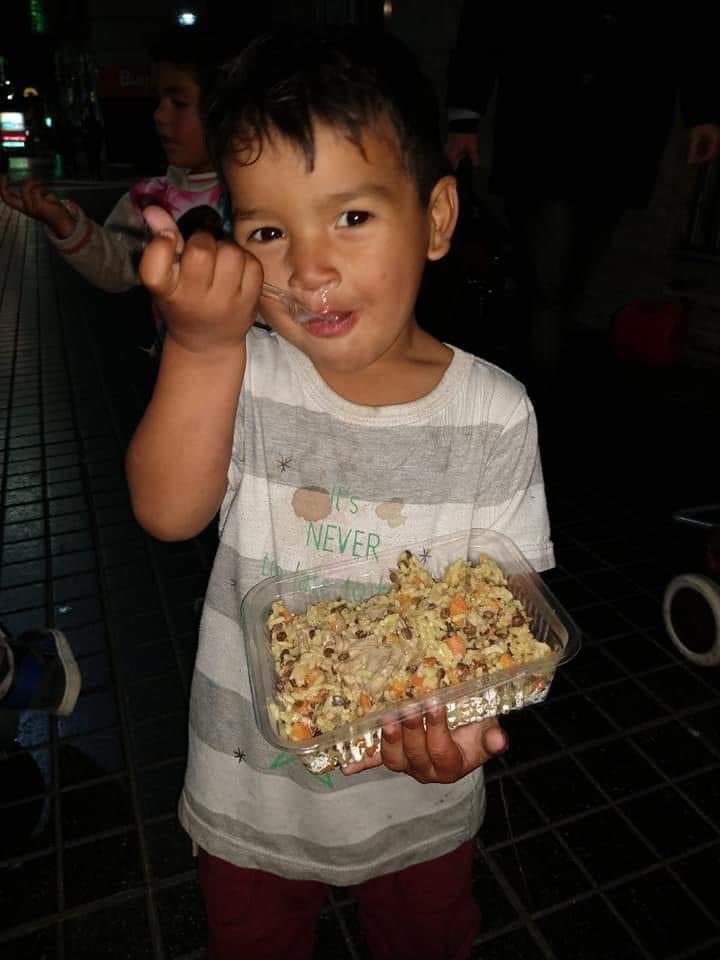 Te sumas a repartir los viernes ⁉️ Salimos desde Venezuela 2132 Caba a las 19:30 hs  💜
Cuento con vos 😍