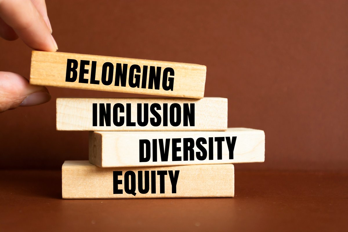 UniversalChain_'s tweet photo. At our company, we firmly believe that inclusion, purpose, and creativity are the keys to cultivating a positive work culture that supports our team members and drives our long-term success. https://t.co/hfzgtB5TB6