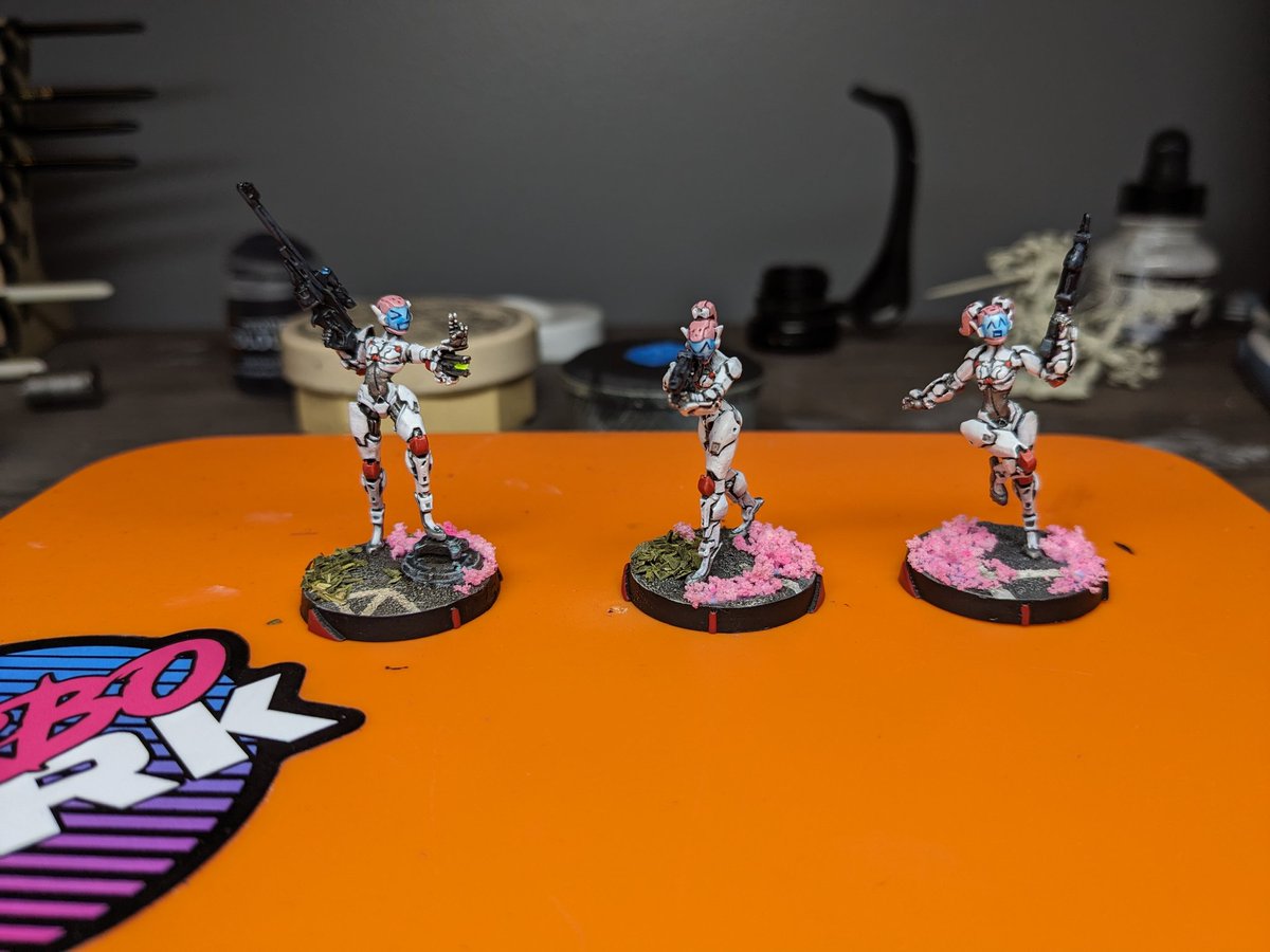 Just some happy go lucky robots for my burgeoning Japanese Secessionist Army force for Infinity #WayOfTheBrush #CorvusBelli #Warmongers #MiniaturePainting