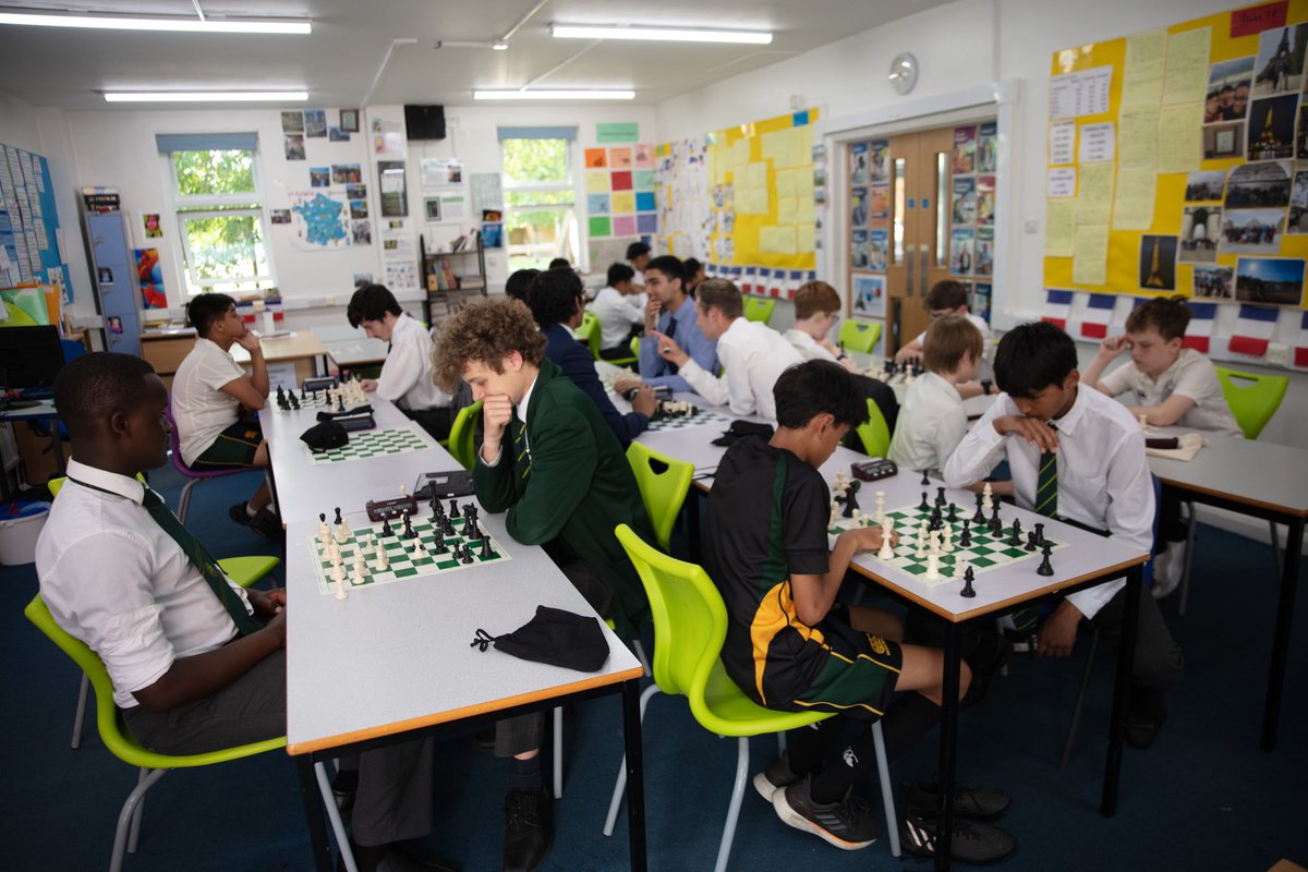 Wonderful to see the enthusiasm and popularity of chess increasing throughout the school with the introduction of the chess league and partnership with Camberley Chess Club. Long may this continue. <a href="/GordonsPEDept/">GordonsPE</a> #Chess