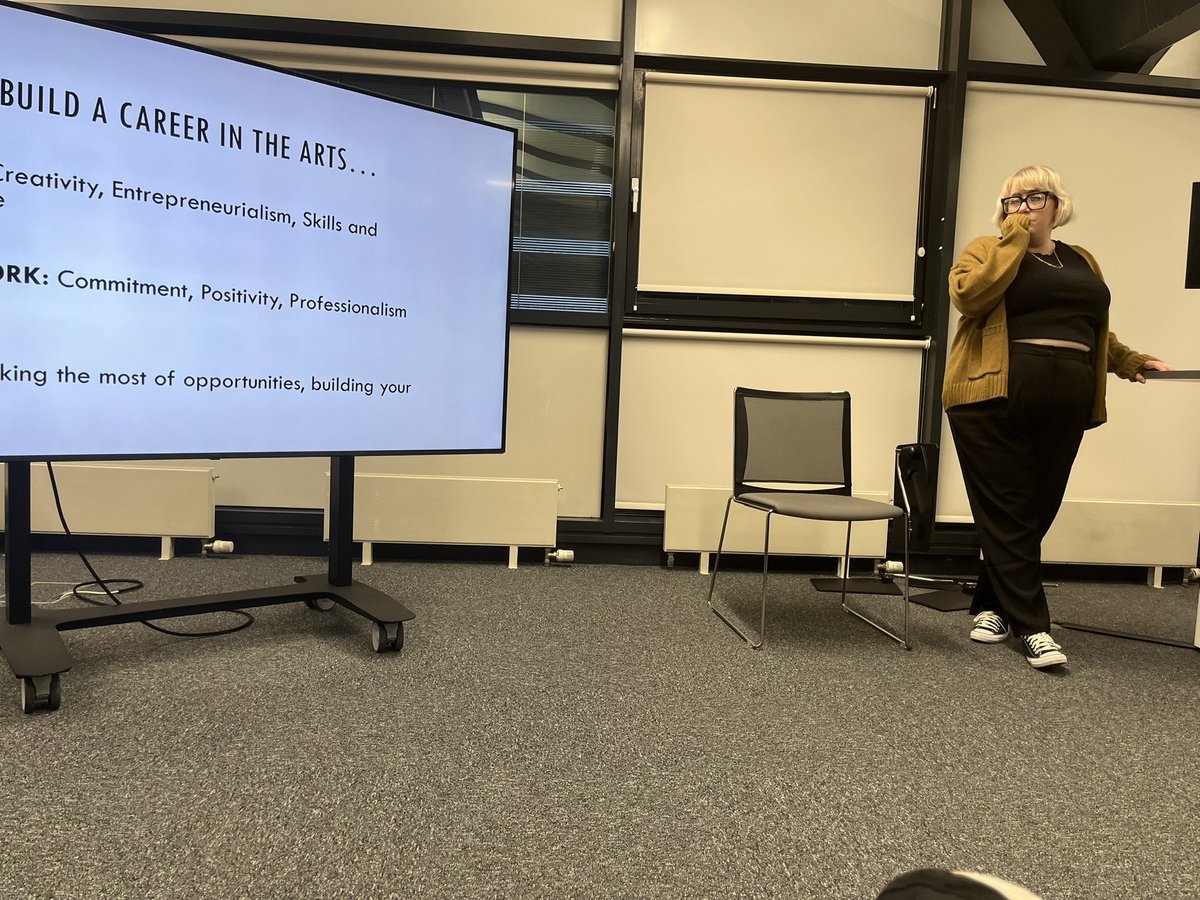 Thank you so much to the wonderful <a href="/zozrat/">Zoë Jeyes</a> for coming and talking to us in our speaker series <a href="/UoLArtsMgmt/">Uni of Lincoln Arts & Cultural Management</a> She gave us some loads to think about when applying to our own creative work and some very valuable insights into running a festival!!!