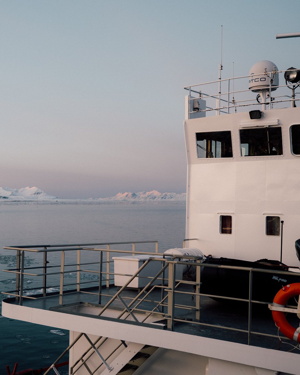 ExploreCookson's tweet image. Some of our favourite adventures over the years have seen guests swimming with orcas and we have a rare opportunity to allow you to do just this in early December.

This recently refitted vessel has superb adventure capabilities and is decked out with luxury interiors.