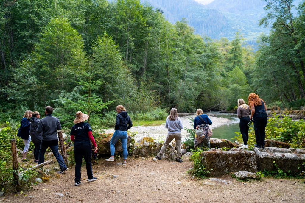 Homalco Wildlife & Cultural Tours tweet media