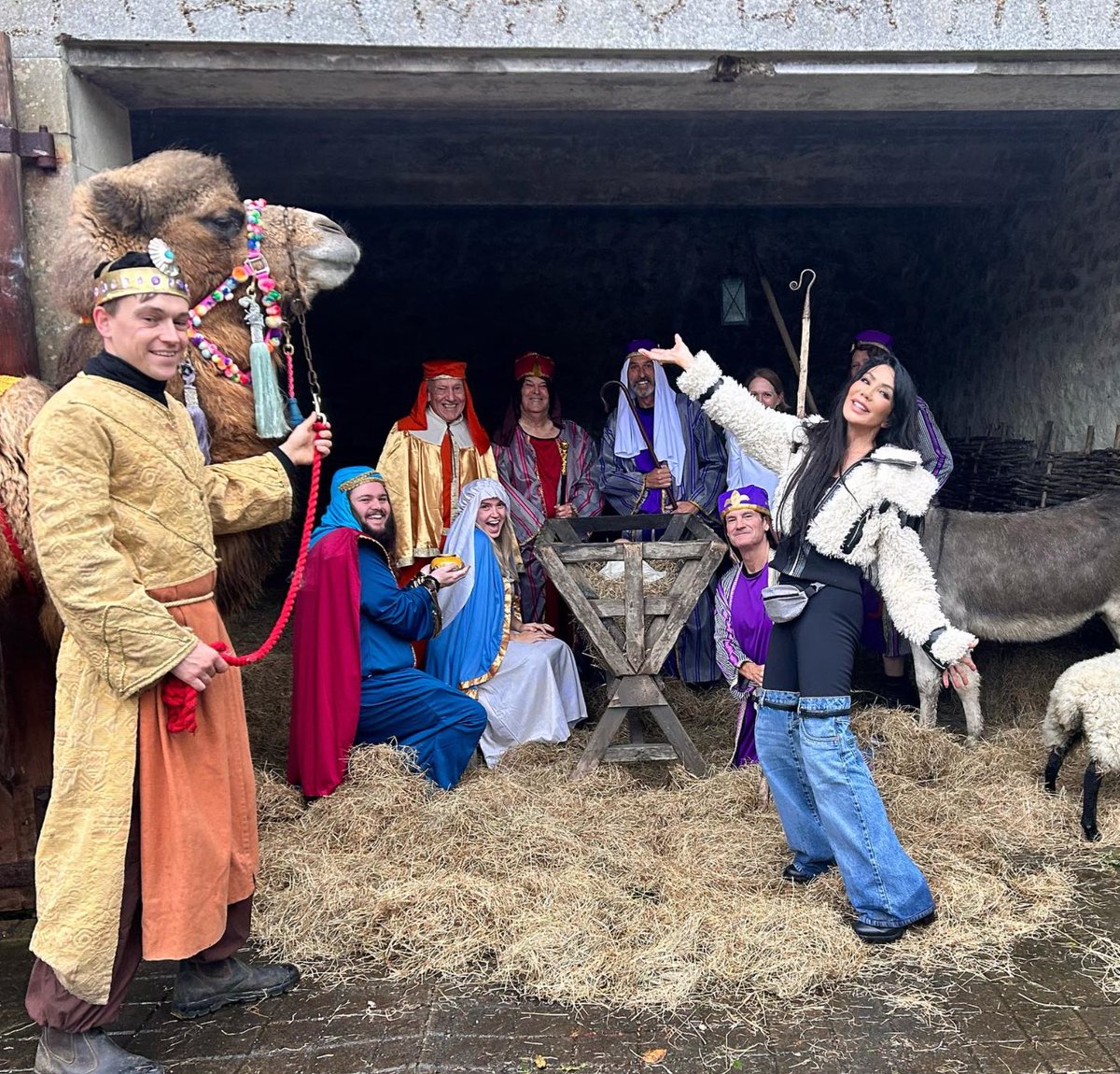 I was there! (Well at least for the filming) of #thenativityscene. Creating an #ad for the inaugural #nativitywalk that #LympneCastle, The Church of England and Lympne Village Hall are hosting, December 17th in Lympne. #excited #VillageofLympne