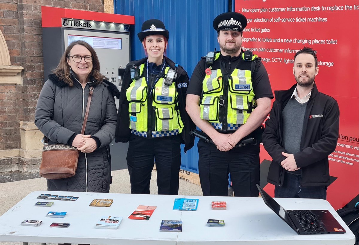 BTPCheshire's tweet photo. We are at Chester railway station today as part of national
Fraud awareness week, discussing with passengers how to avoid fraud on the railway https://t.co/1Nv7mhRJUT