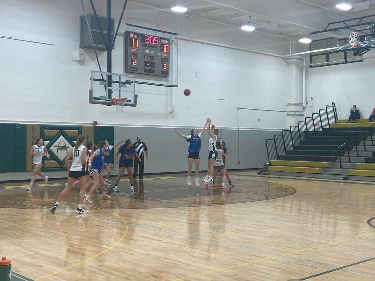 MustangsWBB's tweet photo. Check out a few pictures from last nights Jamboree! #GoMustangs https://t.co/fTaAYdogAb