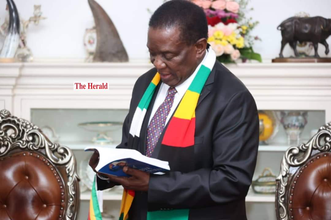 President Mnangagwa meets veteran gospel musician Baba Mechanic Manyeruke at State House in Harare this afternoon. #TheHerald