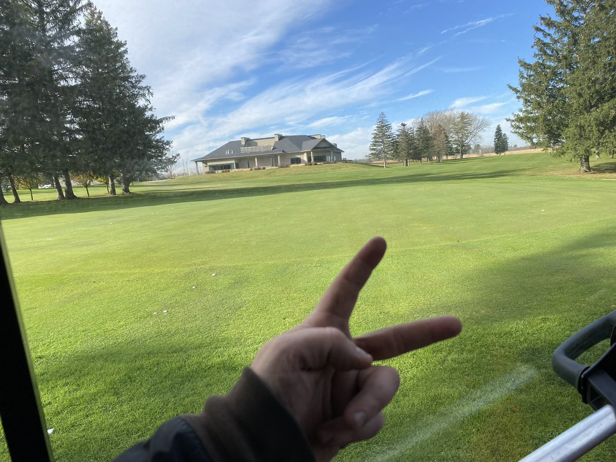 Instrata application complete! Walter Gretzky Golf Course has been ‘putt’ to bed for the 2023 season. Looking forward to a great 2024 season!