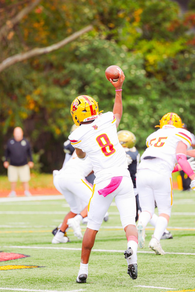 Blessed to receive 1st team all WCAC QB and Co-Offensive player of the year. 🙏🏽<a href="/BallCoach34/">Gary Wortham Sr.</a> <a href="/CoachPowell2121/">MP</a>