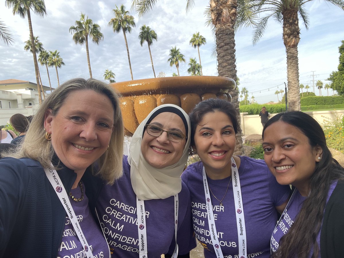 sgarmong's tweet photo. It’s day 3 of the ⁦@AICPA⁩ Women’s Global Leadership Summit! I am so enjoying connecting with all my ⁦@CroweUSA⁩ colleagues from across the US! What an energetic &amp; engaging experience! #GoCrowe #AICPAwomenlead https://t.co/seyDEV2Uhe