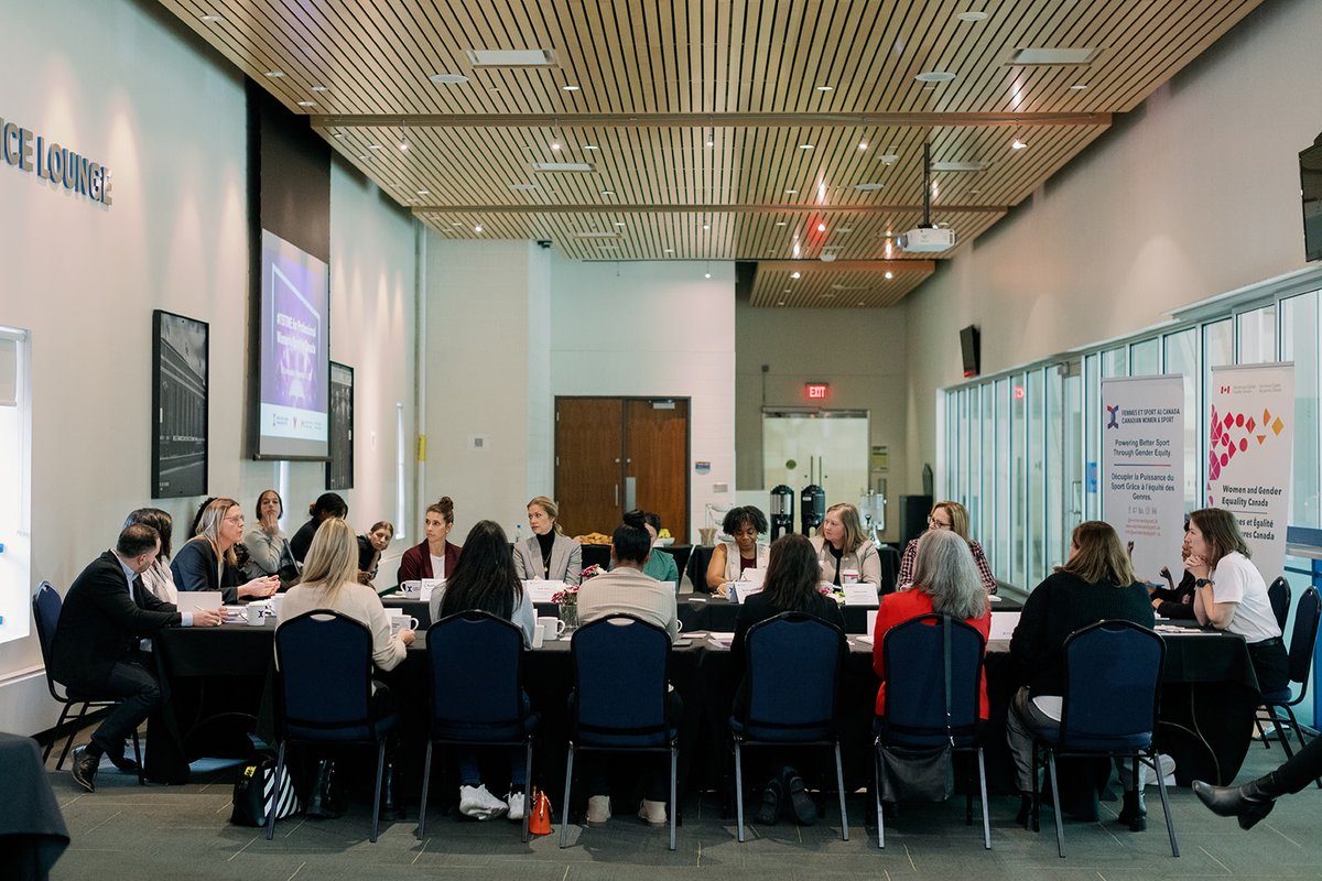 📷 Exciting times for Canadian women's sports! A huge thank you to the Federal Government and the Honourable @MarciIen for investing $325,000 in the Commercial Women's Sport Initiative. This is a significant step towards gender equity in sports. @JustinTrudeau @ChrystiaFreeland