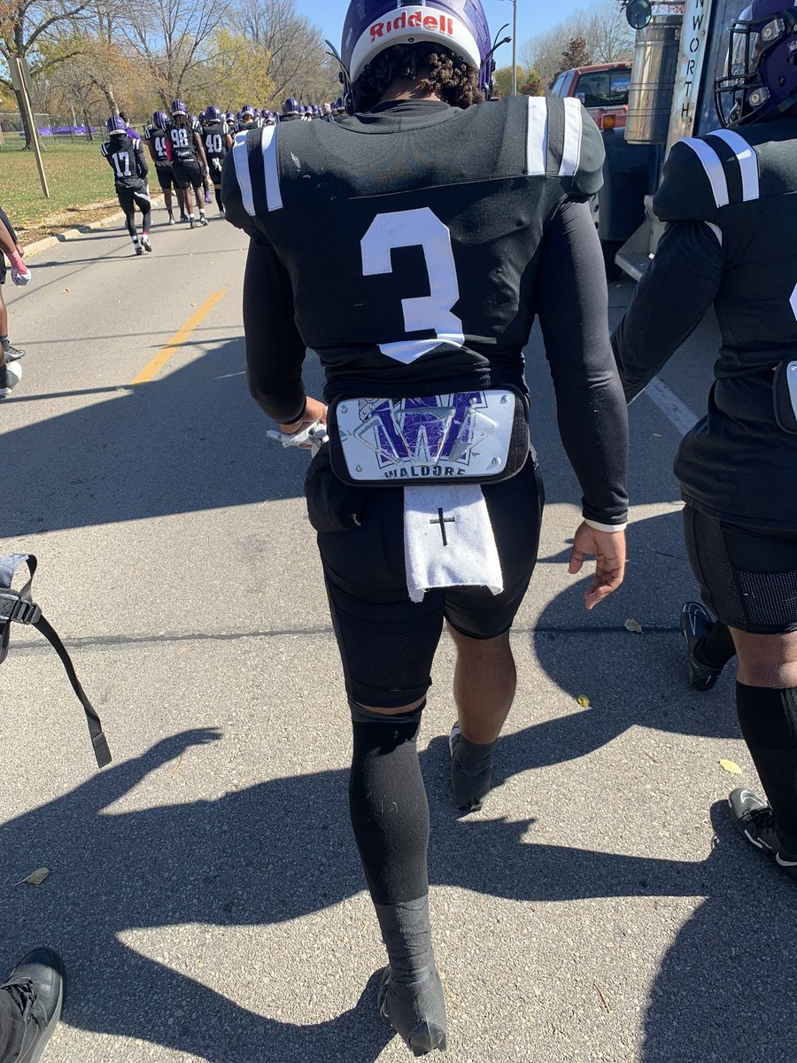 TayeBuchanan3's tweet photo. Thank you Waldorf University, it’s so many people to thank for bringing me here and giving a blessing journey! There was no conference championship or playoff run but I can say I received love and brotherhood! Waldorf will always have a special place in my heart. 3 out https://t.co/1luEPgj88S