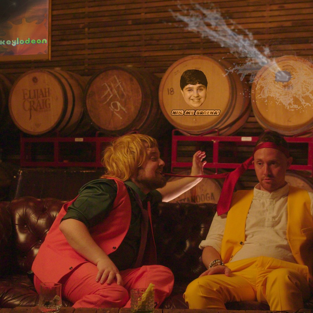 whiskeylodeon's tweet photo. For the show that taught us how to have a healthy-ish blended family, Drake and Josh are terrible at babysitting. Join us as we jam to Drake's tunes and feel our feels with Josh in our newest episode! Link in bio.

#Whiskey #Nickelodeon #90sNick #ComedyPodcast #DrakeAndJosh https://t.co/2FUN8jNZdb