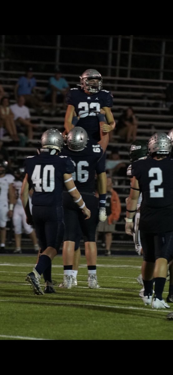 QuentinBoeke's tweet photo. It’s a little late but I can’t thank Reitz Football enough for the friends and memories I’ve made through the years! Huge thanks to all the coaches who mentor me. Couldn’t think of a better way to spend the last four years❤️🏈

@FJReitzFootball @Big_Joe53 @CoachJD9 @c5brunson https://t.co/LYIY4i2b7M