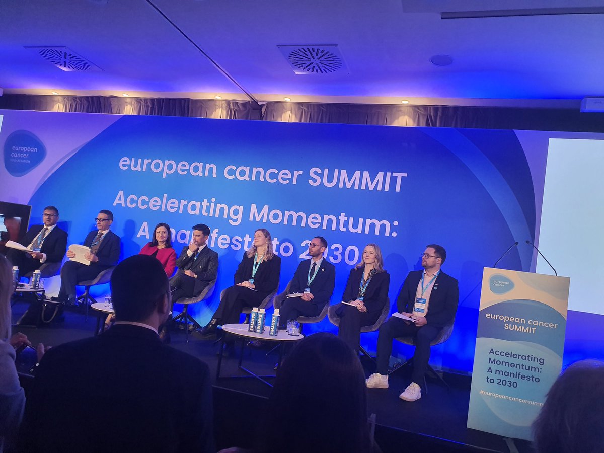 ConstantinaCloc's tweet photo. Congratulations to my lovely friend @demetrios_gr for his amazing presentation at ECO Summit 2023 in Brussels. YCP like you will rock in oncology field. 
#TRANSiTION @AndreasC466  #EuropeanCancerSummit #europeancancer https://t.co/RUBvePARfh