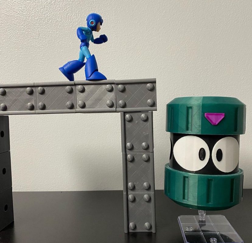 Look at this giant Telly 
#megaman #capcom #3dprinted #toycollecting