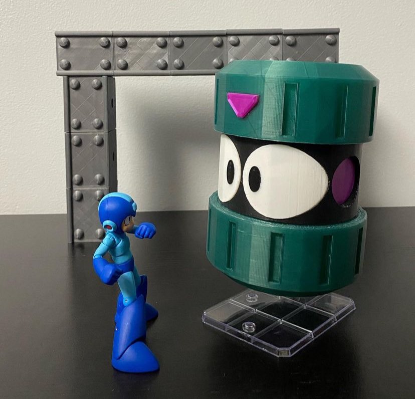 actionfig_itout's tweet photo. Look at this giant Telly 
#megaman #capcom #3dprinted #toycollecting https://t.co/h4z0FQbD8N