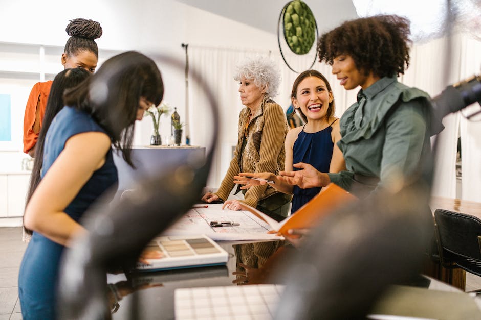 practicalmgmt's tweet image. As a women-owned company, we bring a diverse and practical perspective to management that can benefit your company. Let us help you to make your management style more equitable and sustainable. #WomenOwned