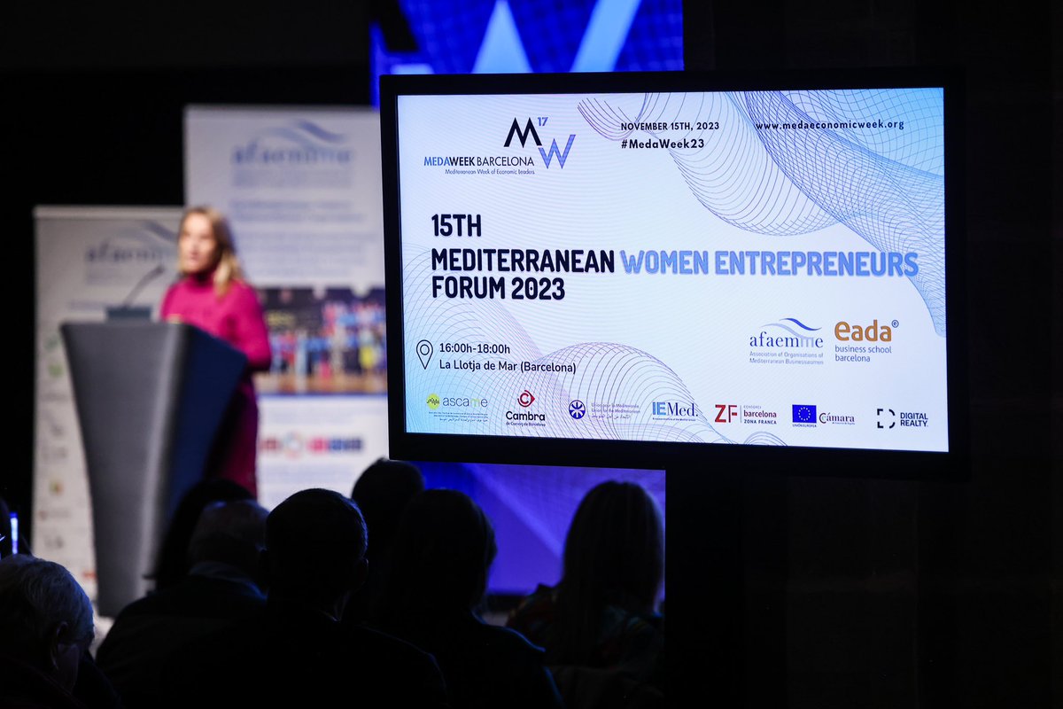 economiacat's tweet photo. 📸 La consellera @nataliamasguix participa en la sessió de benvinguda del Fòrum #XVMedawomen23, organitzat per la @afaemmeoficial, en el marc de la #MedaWeek23:
💬 "La infrarepresentació de les dones en l'àmbit dels negocis perpetua els estereotips i reforça els rols de gènere" https://t.co/tDMV1dJTxh