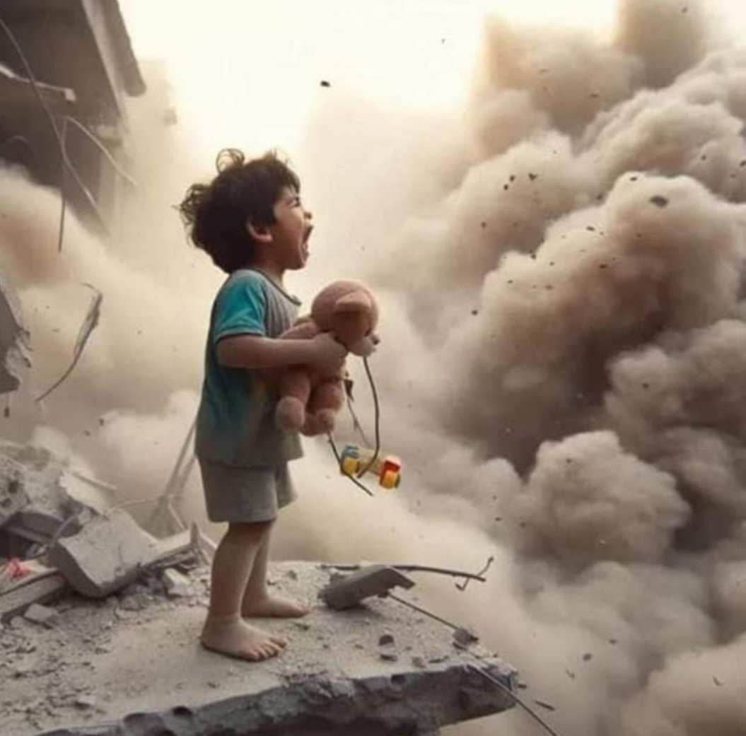 #Filistinin yanında değilsen insan kalamamışsındır.
#BebekKatiliisrail