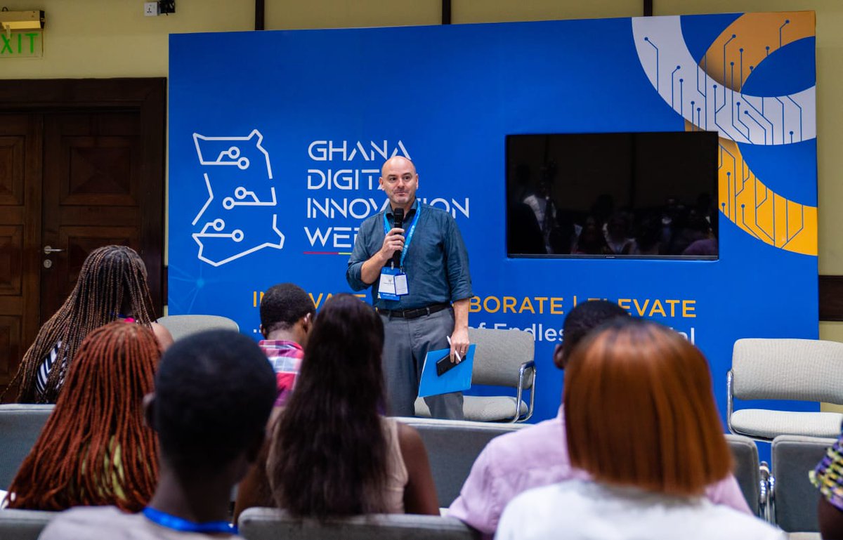 UNICEFGhana's tweet photo. Leveraging #DigitalPublicGoods to achieve the #SDGs was discussed at the #GhanaDigitalInnovationWeek. UNICEF is building &amp; strengthening youth-led innovations through the @UNICEFStartups. We need open-source solutions, partnerships &amp; knowledge sharing to realise the #GlobalGoals. https://t.co/W1yihyd6Dc