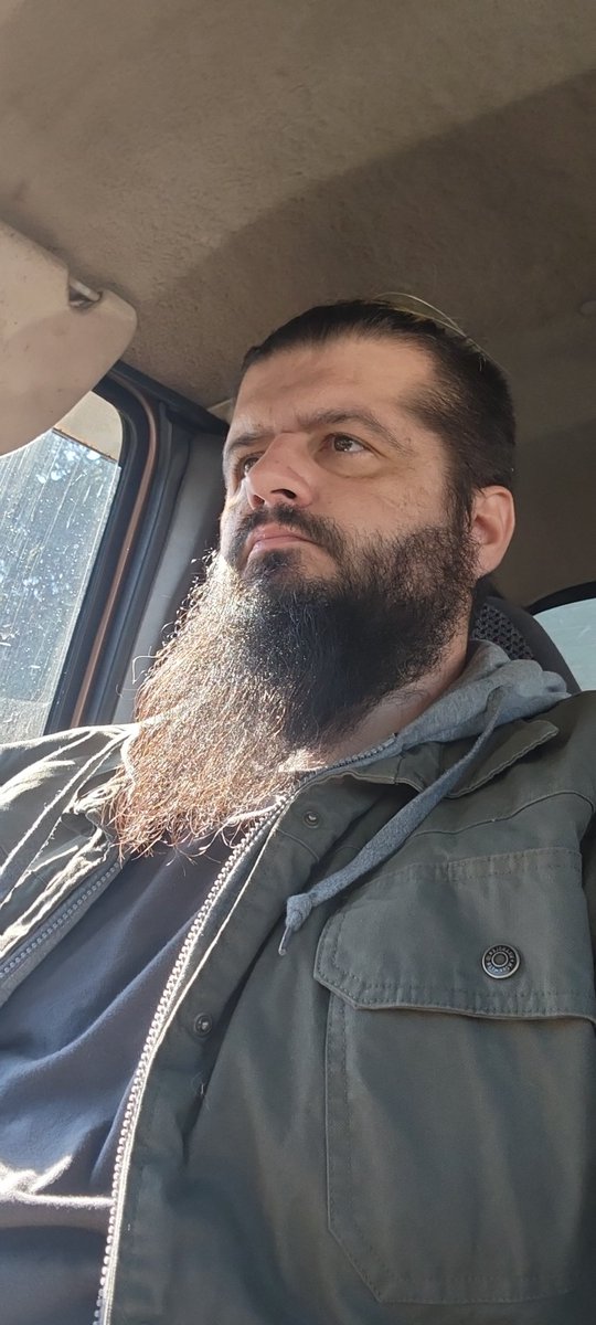 OtakuSnake18's tweet photo. Well waiting to go in for my PT for the week gotta get my arm back to where it was. #strength #recovery #Push_Harder https://t.co/Q291MozFOg