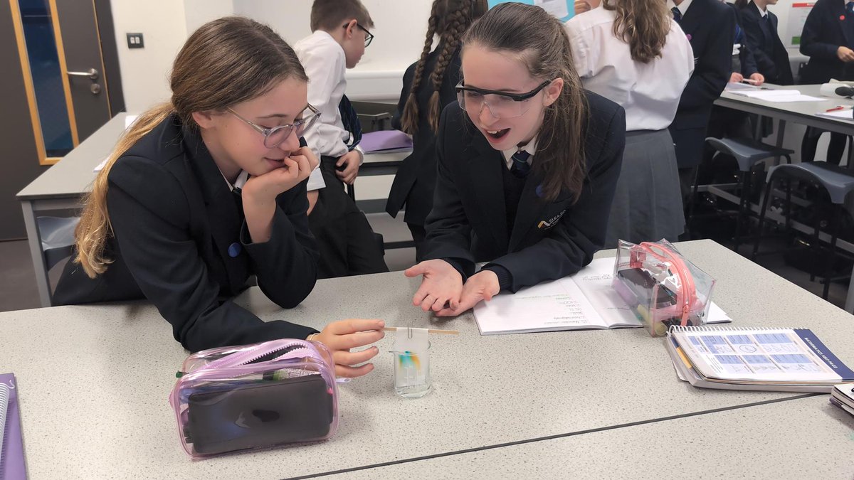 free_manor's tweet photo. βοΈπ§ͺ Y7 Chromatography in Science with Miss Johnson.
Who wrote that note? Let's find out!
@DeltaScience #deltaScience https://t.co/t1iX0Wu49i