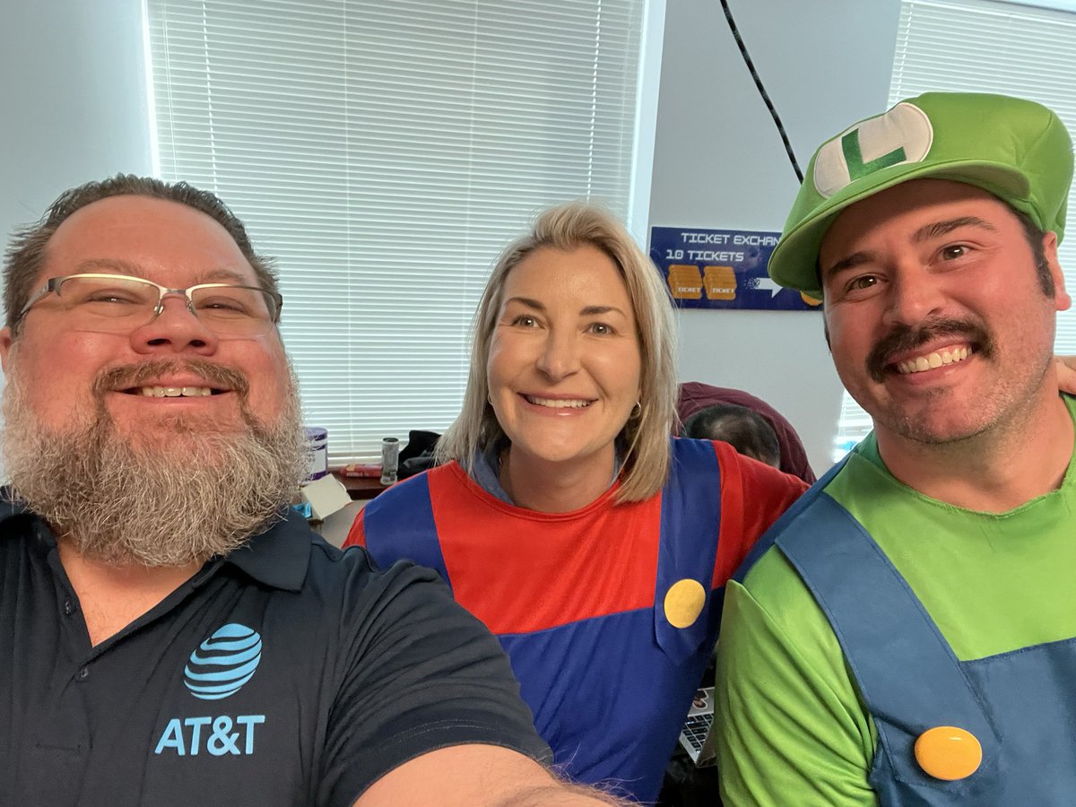 Shawn Colburn (@shawnmerlinc) on Twitter photo Great time with TNT and <a href="/TheRealOurNE/">#OurNE</a> and <a href="/emilywiper/">Emily Wiper</a> today. Bringing success to the team! Great time with TNT and <a href="/TheRealOurNE/">#OurNE</a> and <a href="/emilywiper/">Emily Wiper</a> today. Bringing success to the team!