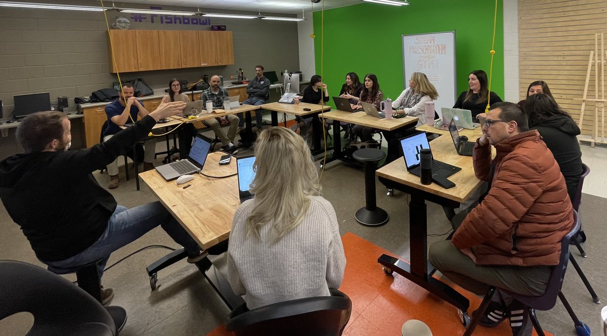 This morning, we met with a team of elementary and secondary teachers from the @StFXSOS family of schools to learn more about cross-panel opportunities we can initiate across @HCDSB schools. So many ideas were sparked! ⚡️💥