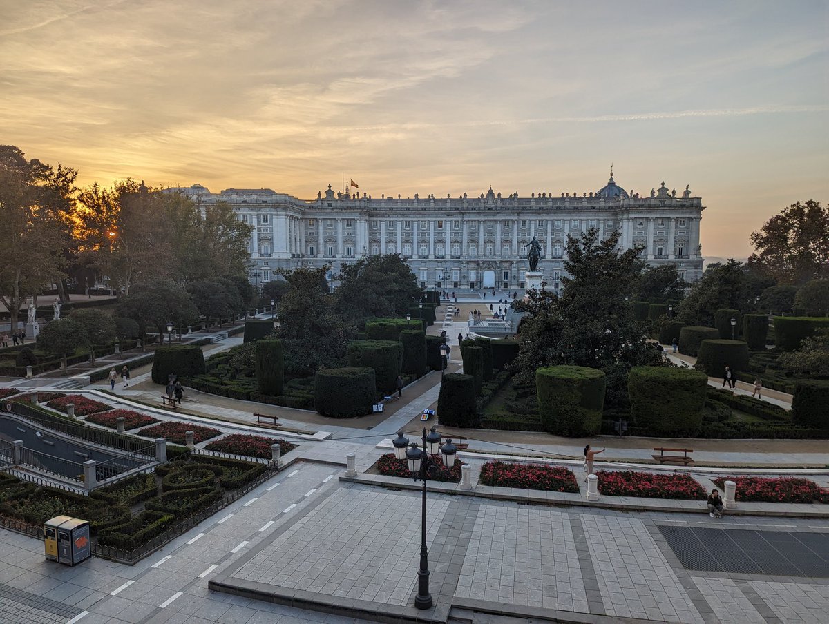 Premios <a href="/fuden_es/">Fundación FUDEN</a> #EnfermeriarnDesarrollo. Un verdadero privilegio acudir como finalista, en representación de <a href="/AreaUnoArrixaca/">Área 1 Arrixaca</a> y <a href="/CardiovascHcuva/">Cirugía Cardiovascular HCUVA</a>, con a nueva herramienta de los #enfermeros <a href="/perfusionistas/">AEP </a> para mejorar la recuperación de los pacientes cardiovasculares