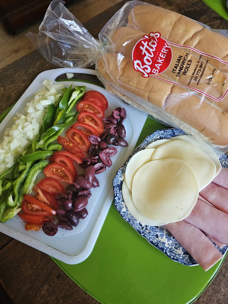 #italiansandwich  

famous sandwich where I come from ☺️❤️