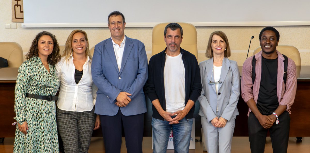 No puedo sentirme mejor rodeado y con más ilusión para afrontar esta campaña para ser el próximo rector de <a href="/InfoUMA/">Universidad de Málaga</a>. Hoy hemos vivido un acto emocionante en el que hemos compartido el proyecto que llevamos construyendo meses con la colaboración de toda la comunidad universitaria.