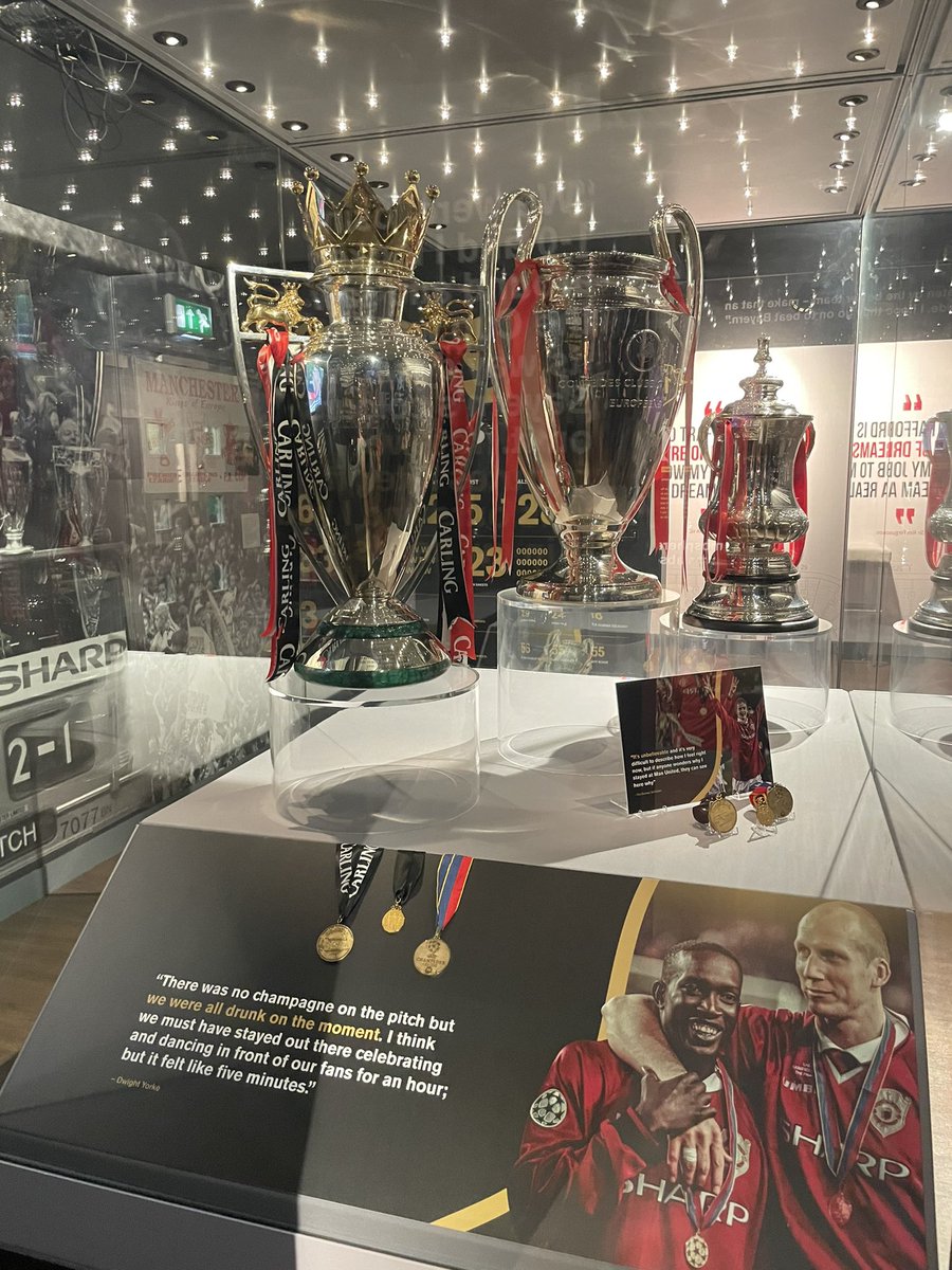 MissLockwood_PE's tweet photo. Amazing trip to @ManUtd yesterday for an educational tour. Highly recommend for GCSE PE and BTEC sport students @PeMissRussell https://t.co/ufohUt40L7