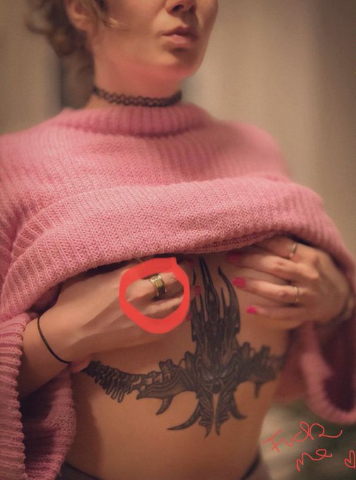 Watch Lana Litt's leaked NSFW photo on TwXstars