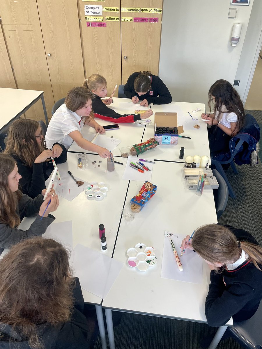 Eco club enjoyed painting candles with eco designs this afternoon 🎨🕯️