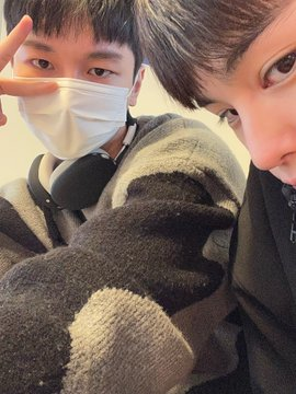 TO1FRANCE's tweet photo. 📝| upTOdate| 281023

[#JYOU]

Aujourd'hui, Jisoo et 🦊

#TO1 #티오원 #제이유

Cr :@TO1_members
#🦋 https://t.co/B6qpYEnK1R