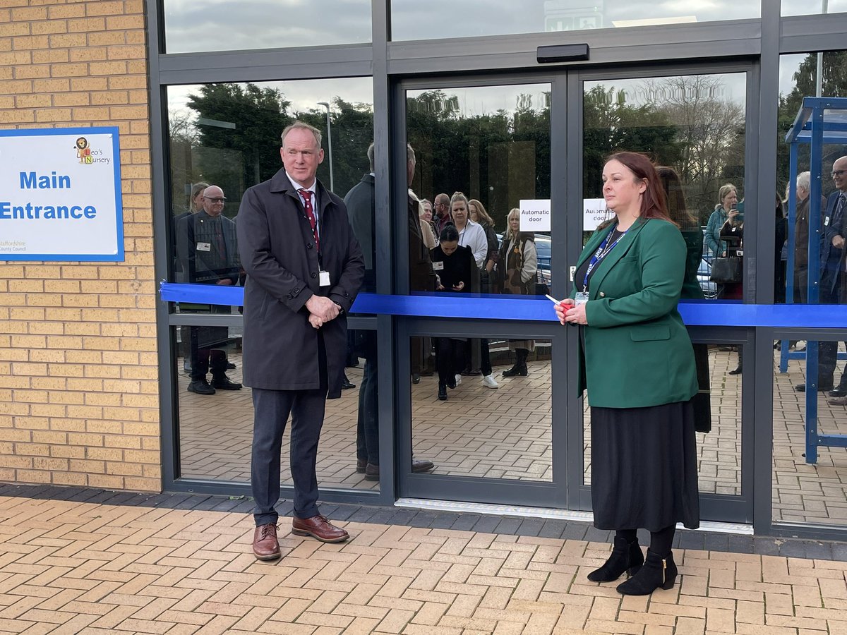 Great to be at the opening of St Leonard’s Primary School in Stafford. Their new school building is looking fantastic! With so many great features like a biomass boiler, heat pumps, woodland walk and bird and bat boxes, it truly is an eco-friendly school!