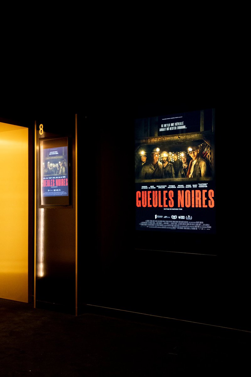 MarcelFilms's tweet photo. C’est aujourd’hui en salle, et c’est une fierté pour tous. Bravo. Et merci pour cette aventure. Foncez voir GUEULES NOIRES de @mathieuturi .
🎬🖤⛏️.
@marcelfilms @fulltime_studio @alba.films 
📸 @ram_outcho 
#gueulesnoires https://t.co/2hQjiZ6va9
