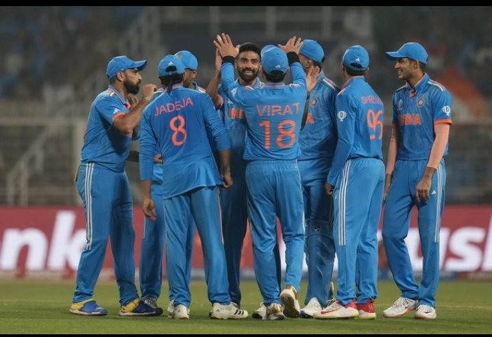 NainiVishnoi's tweet photo. Hearty congratulations to "India" for entering the finals with a huge win by 70 runs against New Zealand in the semi-finals... Now the Indian team is ready to roar. 🇮🇳 
#INDvsNZ #ViratKohli𓃵 #RohitSharma𓃵 #Shami #ShubmanGill #Shreyas #Bumrah
#Siraj #Jadeja #CWC23 https://t.co/VARgTRbj3h